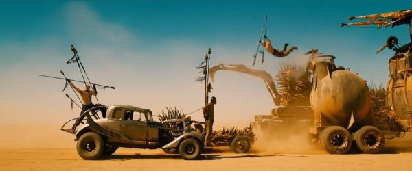 Mad-Max-Fury-Road-Gets-New-Trailer-and-It-s-Absolutely-Insane-Video-467148-5