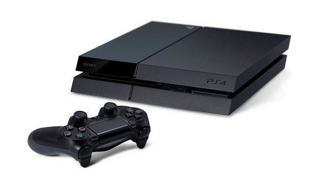 ยอดขาย PS4 เพิ่มขึ้น 10 เท่าหลังประกาศลดราคา