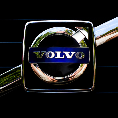 Volvo เดินหน้าเต็มสูบกับเทคโนโลยีรถยนต์ไร้คนขับ