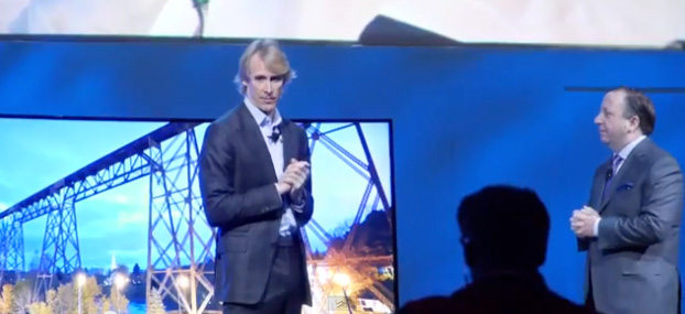 Michael Bay สติแตกกลางเวทีเปิดตัว UHD TV ของ Samsung #CES2014