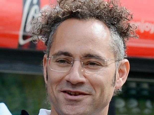 2-palantir-valued-at-9-billion