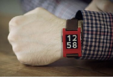 นาฬิกา Pebble ขายดีเป็นเทน้ำเทท่า เผยยอดขายปี 2013 กดไป 4 แสนเรือน