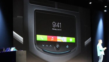 รอชม! ค่ายรถดังเตรียมเปิดตัวระบบ iOS ใช้งานบนรถครั้งแรก
