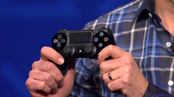 PlayStation 4 พาโซนีผงาดยอดขายเกมแซงนินเทนโด้เรียบร้อย