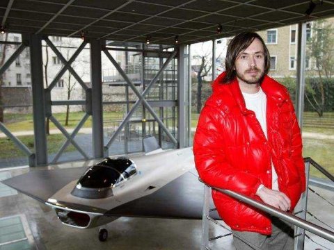 มาดู 15 ผลงานออกแบบชิ้นโบว์แดงของ Marc Newson ที่ทำให้ Apple ต้องจ้างเขา