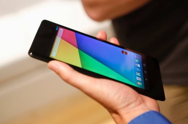 ลือระลอกใหม่เผย Google Nexus 6 จ่อเปิดตัวเดือนนี้ แถมมาพร้อมจอใหญ่กว่า iPhone 6 Plus