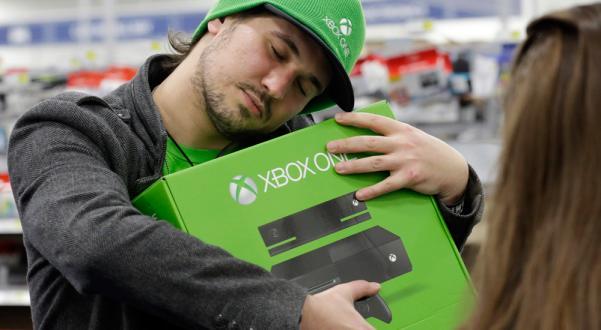 เดือน พ.ย. 2557 Xbox One ทำยอดขายได้ดีกว่า PS4 เป็นครั้งแรก
