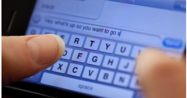 SMS จะสูญพันธุ์มั้ยเนี่ย? ผลการเก็บข้อมูลชี้ ผู้คนหันไปใช้งานแอพฯ Messaging มากขึ้น