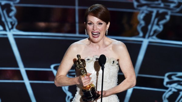 julianne-moore-oscar-win