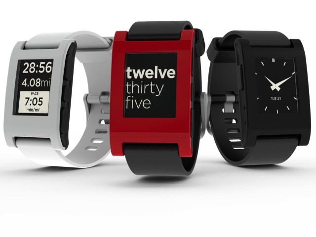 เอาจริง! Apple งัดกฏเข้มแอปฯ ใน iOS ต้องไม่รองรับ Pebble Time