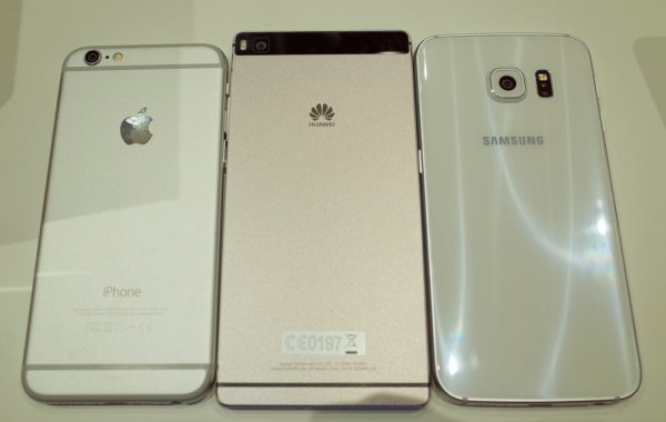 เปรียบเทียบหน้า-หลังของ iPhone 6, Huawei P8 และ Galaxy S6 edge