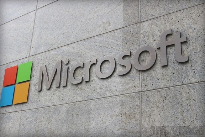 Microsoft ประกาศติดตั้ง Microsoft Office – Skype บนแท็บเล็ตของ LG – Sony แบบไม่ต้องโหลดแล้ว