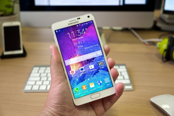 สื่อนอกตีข่าว Samsung Galaxy Note 5 อาจมีเซอร์ไพรส์เปิดตัว ก.ค. นี้
