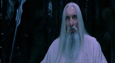 เซอร์ คริสโตเฟอร์ ลี ผู้รับบท พ่อมดขาวซารูมานใน The Lord of the Rings เสียชีวิตแล้ว