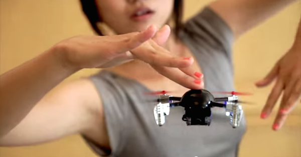 เทคโนโลยีตัวใหม่ “Extreme Flyers Micro Drone 3.0” จาก “โดรน” เล็กแต่เจ๋ง!!