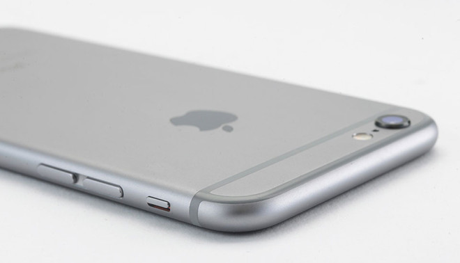 Apple จดสิทธิบัตรใหม่ใช้โลหะพิเศษสัญญาณวิทยุวิ่งผ่าน iPhone ได้ไม่ต้องมีเส้นเสาอากาศแล้ว