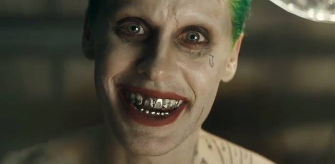 ฮีโร่ถอยไปตัวร้ายมาแล้วในตัวอย่างแรก Suicide Squad เปิดโฉมแรกของโจ๊กเกอร์ แบบเต็มๆ