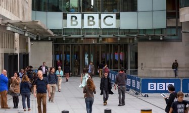 เหตผลสื่อระดับโลก BBC เตรียมเบนเข็มเข้าสู่สื่อออนไลน์เต็มรูปแบบ ?