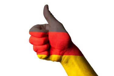 ให้รู้ใครใหญ่! ทางการเยอรมนีบังคับ Facebook ต้องยอมให้ผู้ใช้เมืองเบียร์ใช้ชื่อแฝงได้