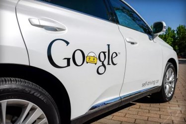 นักปั่นเผยประสบการณ์สุดฮาระหว่างปั่นไปเจอรถไร้คนขับของ Google กลางสี่แยก
