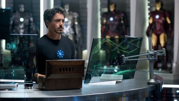 HT_iron_man_2_still_jef_130826_16x9_992