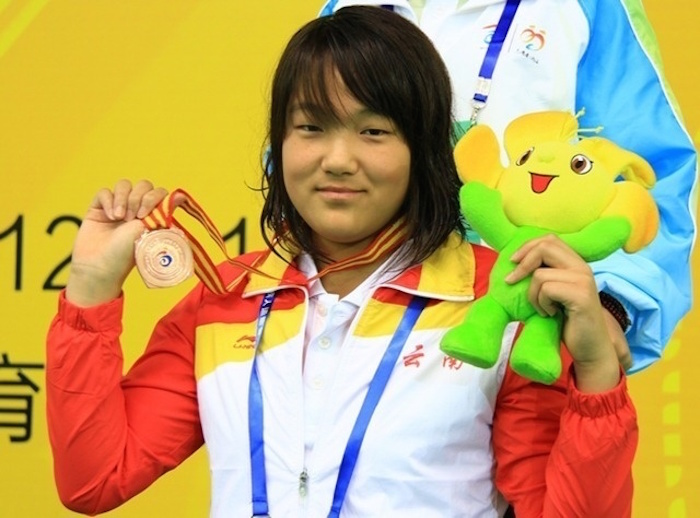 จำได้มั้ย!! “เด็กหญิงลูกบาสเกตบอล” เธอคว้าเหรียญจากการแข่งว่ายน้ำด้วยนะ!!