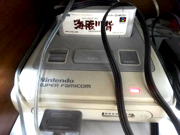 แฟนเกมฮาร์ดคอร์ยุ่นอินจัดไม่ยอมปิดเครื่อง Super Famicom เป็นเวลา 20 ปีเพื่อไม่ให้เซฟหาย