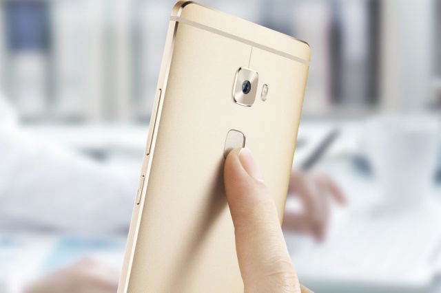 หักเหลี่ยมเฉือนคม! Huawei ประกาศศักดาทำยอดขายแซงหน้า Xiaomi รั้งตำแหน่งสมาร์ทโฟนเบอร์ 1 แดนมังกร