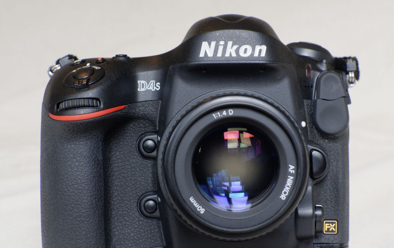 Nikon กระซิบ D5 กำลังพัฒนา พร้อมแฟลชรุ่นใหม่