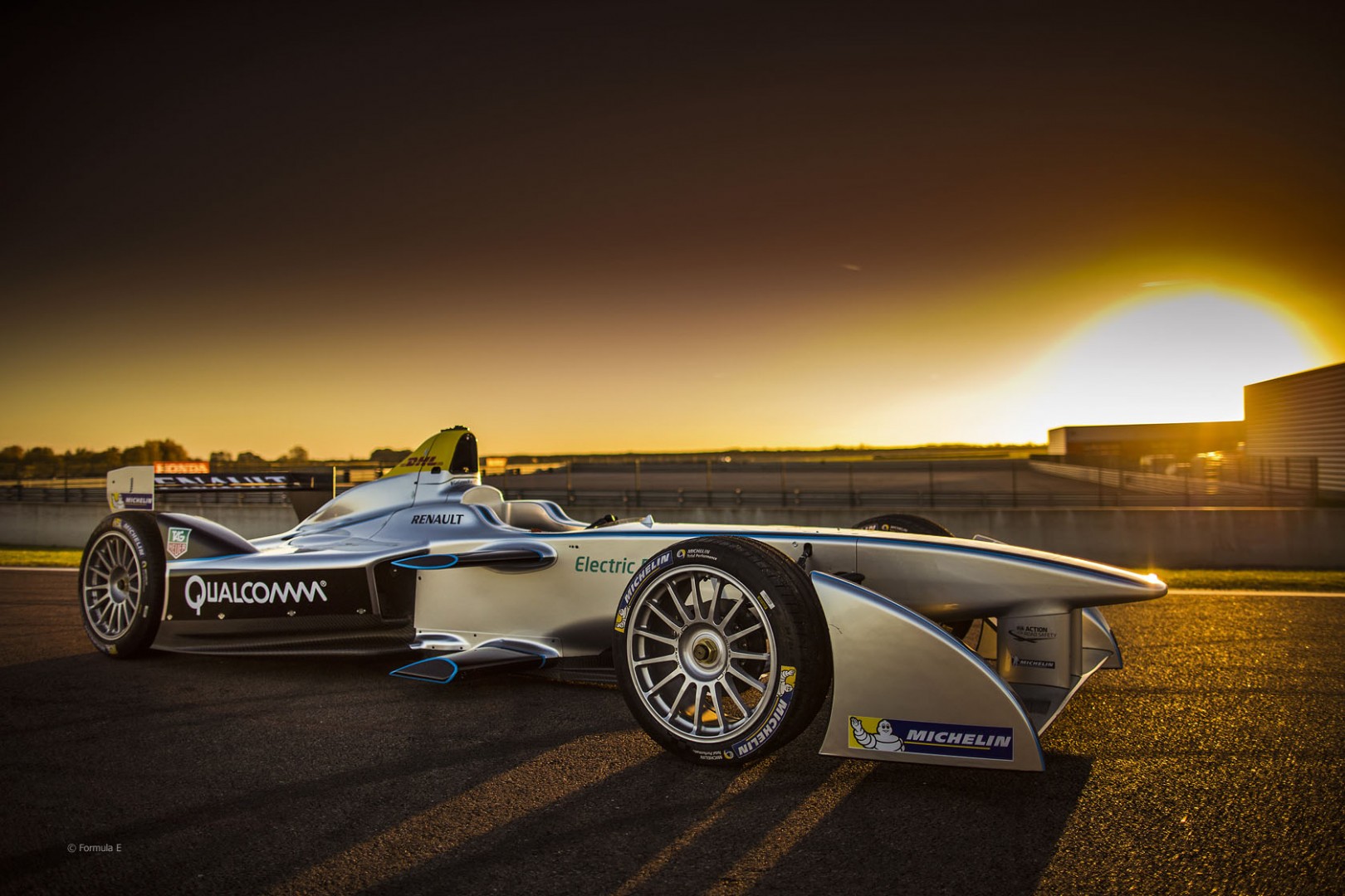 RoboRace แข่งรถหุ่นยนต์ความเร็ว 300 กม./ชม. ระดับ Formula E