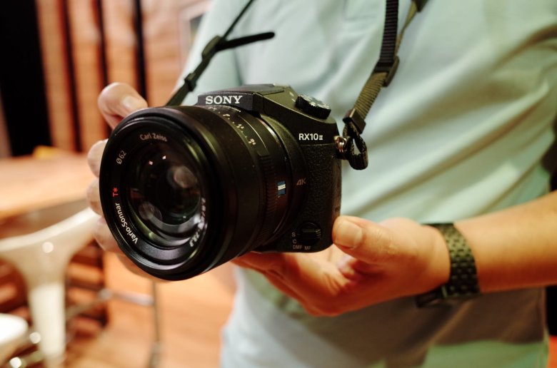 รีวิว Sony RX10 II กล้องตัวเดียวเที่ยวทั่วโลก