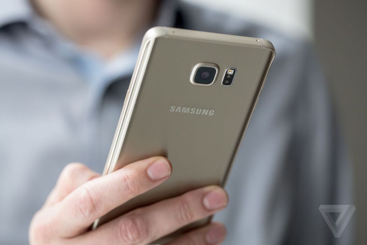 ศาลตัดสินให้ “Samsung จ่ายค่าละเมิดสิทธิบัตร Apple” เป็นเงิน 548 ล้านเหรียญ