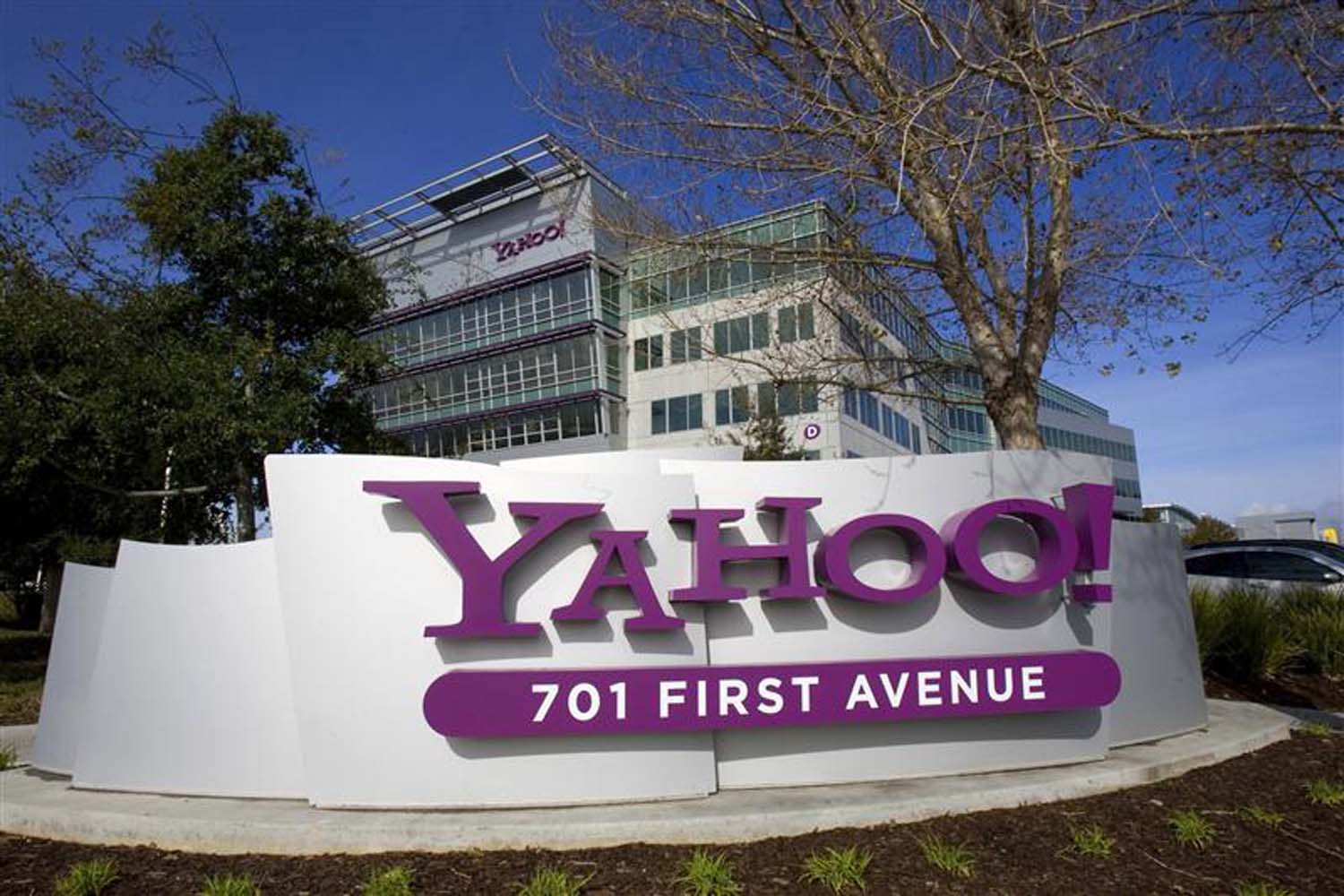 Yahoo คิดจะขายกิจการทิ้ง