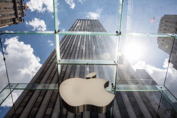 Apple vs. FBI ศึกชี้ชะตาความปลอดภัยแก่สมาร์ทโฟนในอนาคต