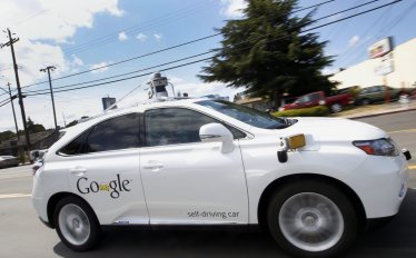 โม้มานาน โดนเข้าแล้ว! อุบัติเหตุครั้งแรกของ “รถยนต์ไร้คนขับ” จาก Google