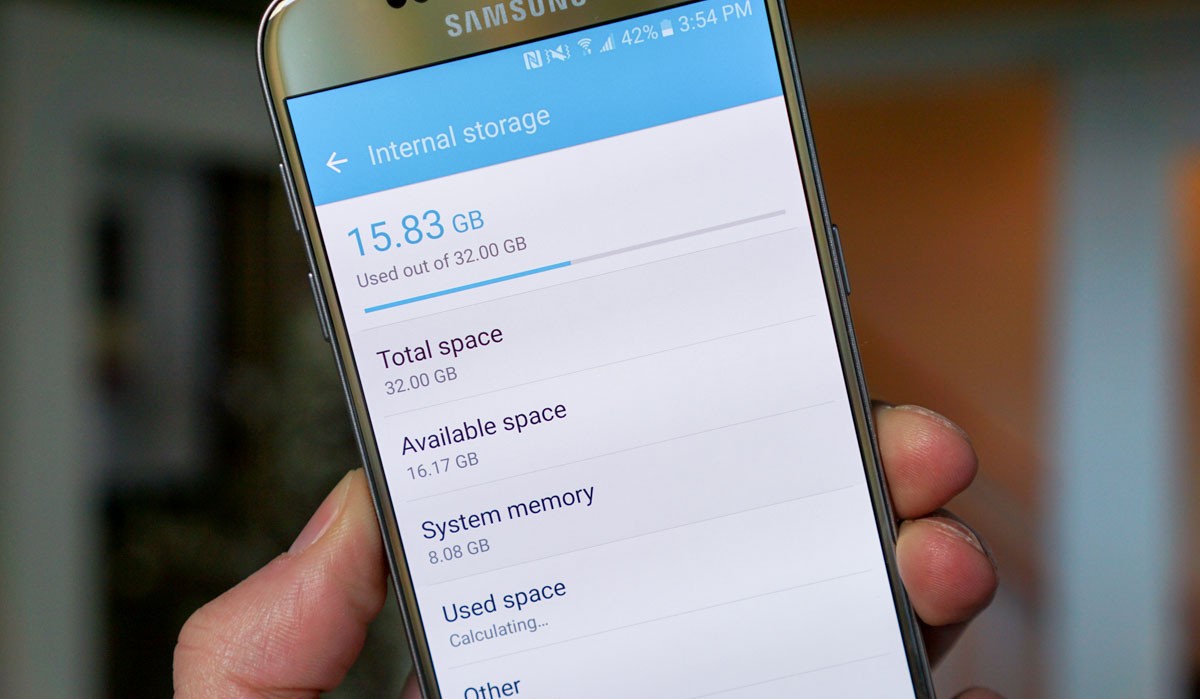ทำไมทำกันอย่างนี้!! ระบบของ Galaxy S7 กินพื้นที่ไปตั้ง 8GB ตั้งแต่เปิดเครื่องครั้งแรก