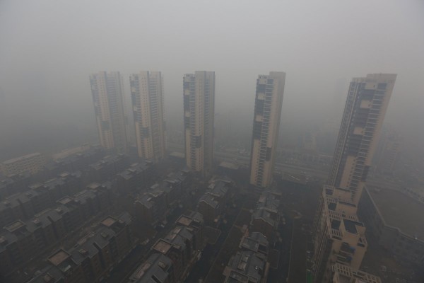 the-skyline-of-shenyang-looked-dark-and-gray-on-this-polluted-november-day (1)