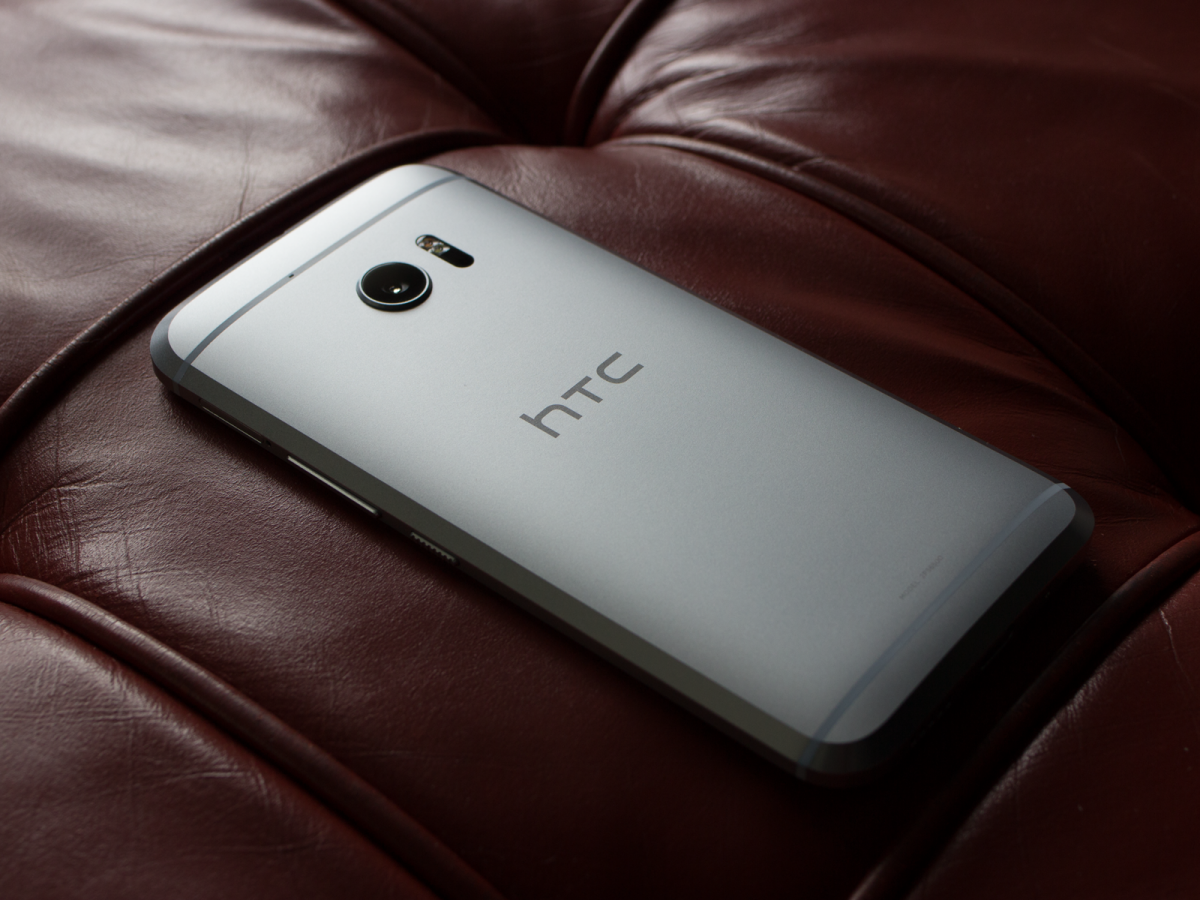 HTC 10 จะเป็น Android เครื่องแรกที่รองรับ Apple AirPlay ในการสตรีมไฟล์เสียงได้!