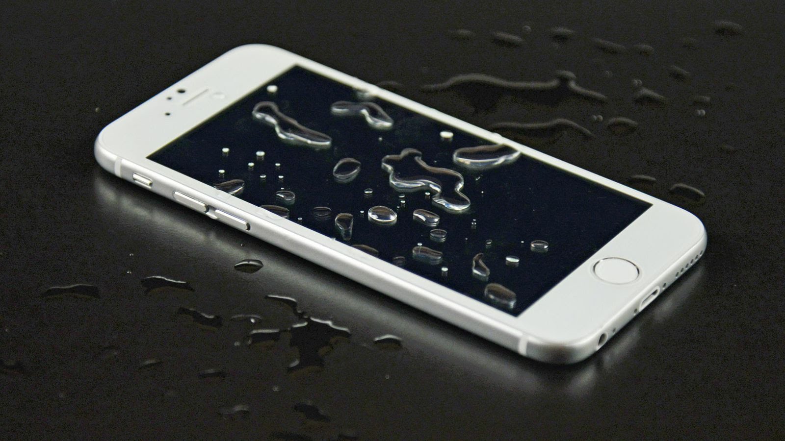 เซฟเลย! วิธีรับมือหาก iPhone เปียกน้ำต้อนรับสงกรานต์
