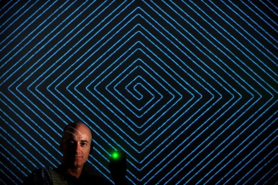 แบตเสื่อมปัญหานี้เจอบ่อย!! Nanowire เทคโนโลยีใหม่ที่จะมาช่วยคลายปัญหาแบตเสื่อม