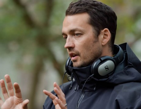 Rupert Sanders เป็นผู้กำกับที่โตมาจากสายสเปเชี่ยลเอฟเฟกซีจี ก็น่าจะเชื่อมือด้านวิช่วลได้ระดับหนึ่ง