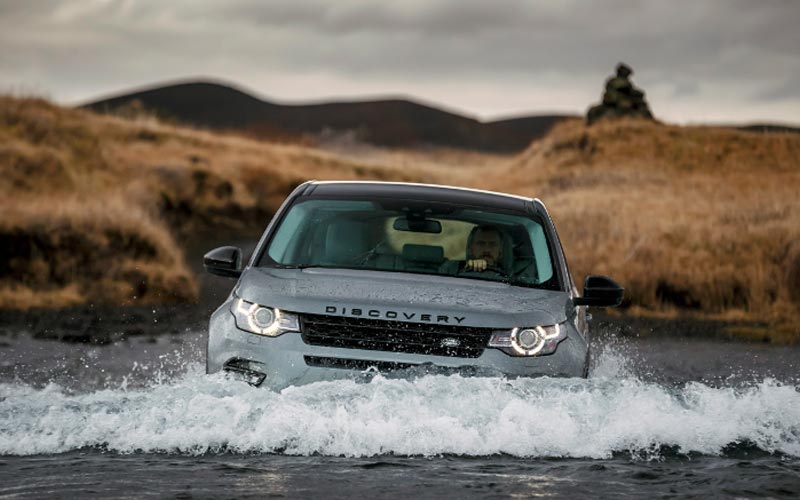 Land Rover ตั้งเป้าหมายจะเปิดตัวสมาร์ทโฟนแบรนด์ของตนเองในปี 2017