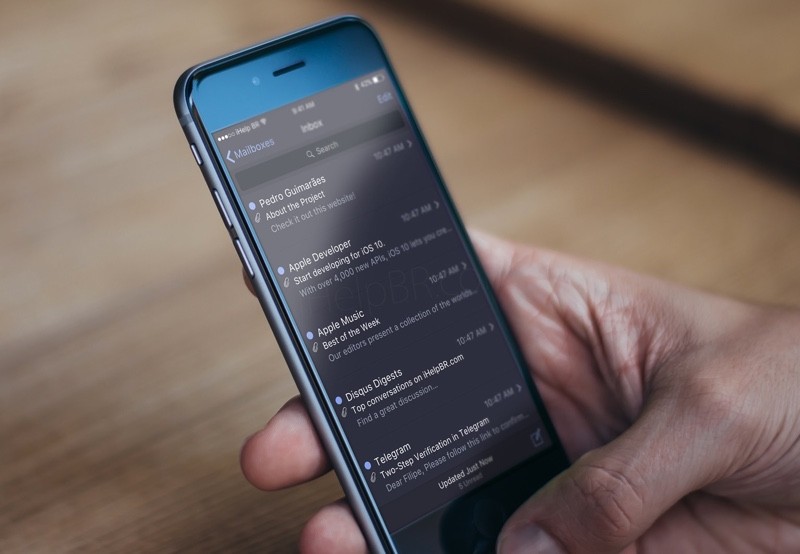 คอนเซปต์ iOS 10 เพิ่ม Dark Mode และการใช้งานสองแอปในหนึ่งหน้าจอบน iPhone