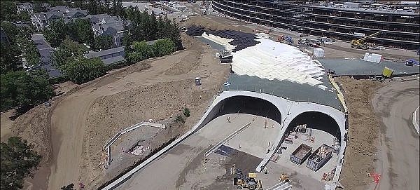 APPLE CAMPUS 2- July 2016 Construction Update 4K - YouTube.MP4_000216482