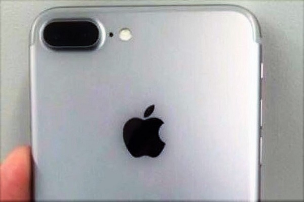 Foxconn โชว์ภาพ iPhone 7 Plus พร้อมกล้องหลังคู่ 12 ล้านพิกเซล