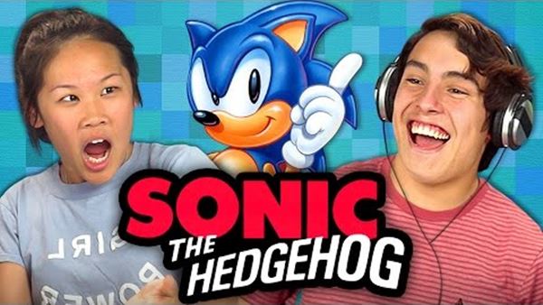 ชมคลิปจับเด็กวัยรุ่นมาเล่นเกม เม่นน้อย Sonic the Hedgehog บน Mega Drive