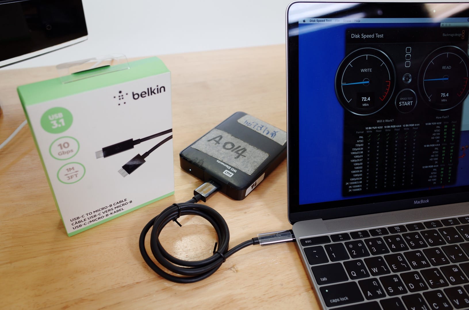 USB-C_Micro-B_1