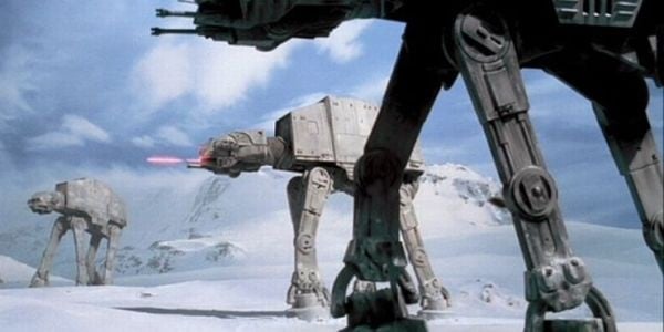 ถ้าหากสร้างหุ่นยนต์ AT-AT จาก Star Wars ขึ้นมาจริงๆ จะต้องใช้งบประมาณเท่าไร ?