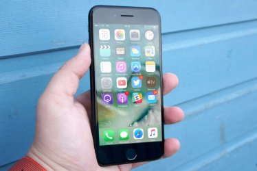 Apple เจอปัญหาใหม่ลูกค้าบ่นเสียงสนทนาผิดปกติใน iPhone 7 และ iPhone 7 Plus