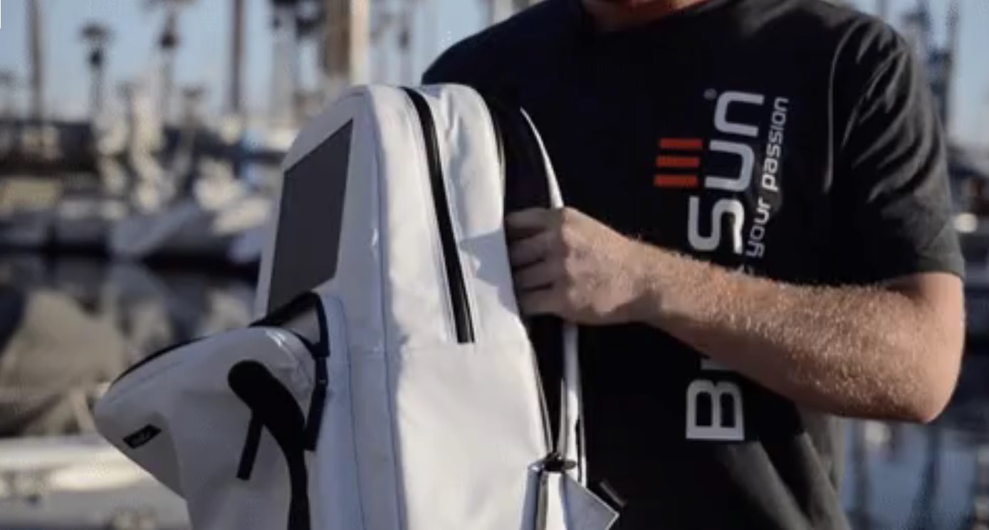 BirkSun กระเป๋าเป้สุดเจ๋งที่สามารถเก็บพลังงานจากแสงอาทิตย์